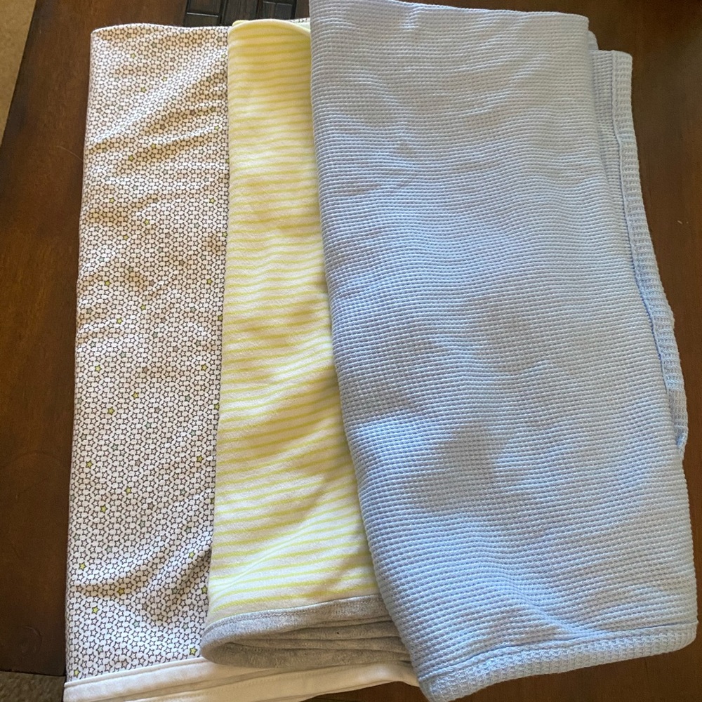 Swaddle blankets